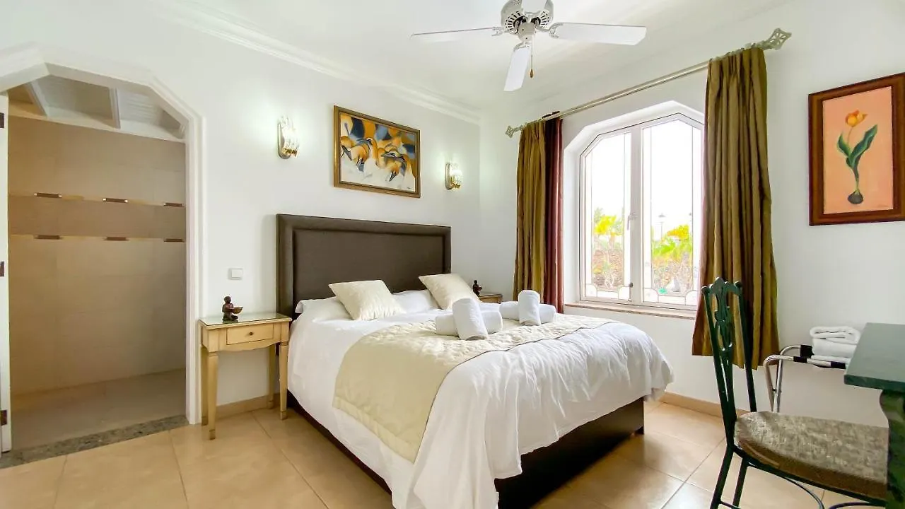 Autre Chose Villa Puerto del Carmen  0*, Puerto del Carmen (Lanzarote)